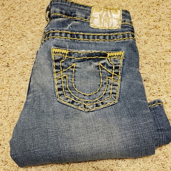 true religion yellow stitching